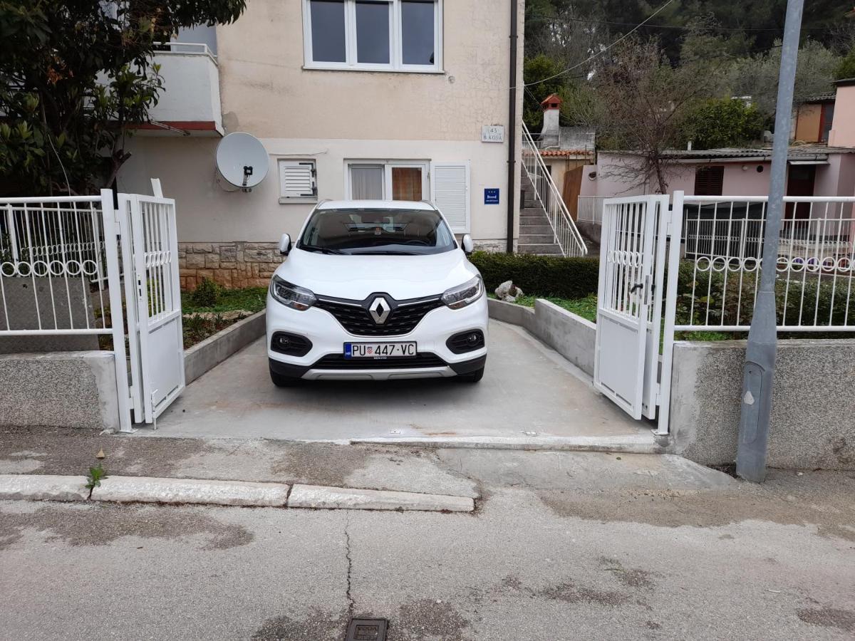 PUY Apartment Katarina מראה חיצוני תמונה